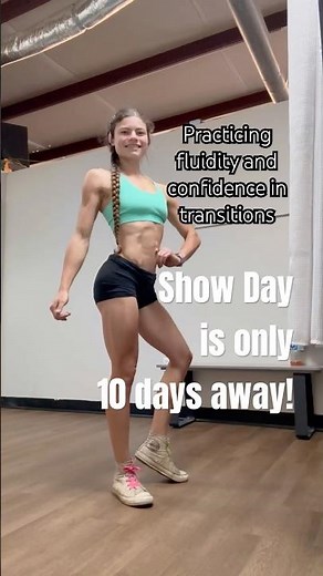 Amateur NPC Bikini Competitor's posing routine 10 days out from first show #bikiniprep