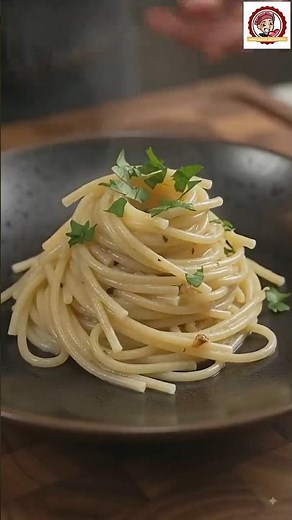 Macarrão Alho e Óleo da Casa😋 #mundomagicodasreceitas