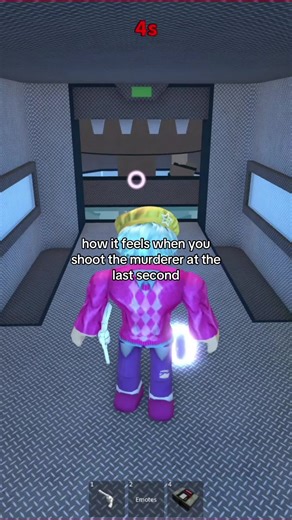 Murder Mystery 2 on Roblox: A Last-Second Shot!