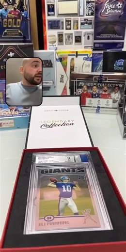 Explore the FUTERA Fans' Selection Football Hobby Box