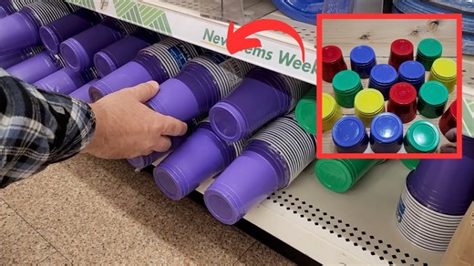 3 hot new Dollar Store Christmas decorating ideas to try this year!