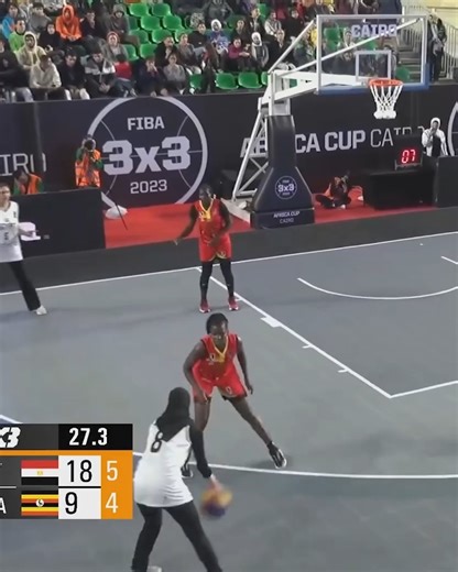 Does she like lemon pepper wings ????