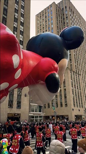 Thanksgiving Day Parade 2025 – Macy’s Iconic NYC Event! 🎈🎉 #macysthanksgivingdayparade #nyc