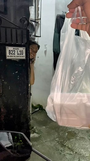 nagc-crave daw sya ng hameed pastil... your wish is my command, bossing! bakit pa ipagpa-bukas e ngayon ka nag crave😙 quickie lang Hameed the Love Recipe's | nard & trish