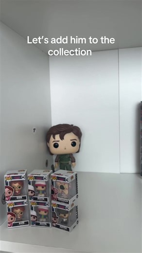 We go Steve from stranger things! #strangerthings #bittypops #funkopop #collection #funnyy #cool #nice #viralvideos #fyp #fyppppppppppppppppppppppp #ebay @Stranger Things @Stranger.things.store @Finn Wolfhard @florence by mills beauty @Djo