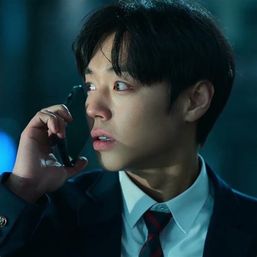 So-hoo and Si-eun #suho #bluelock #kdrama #sieun #blackpink #ytdayibenionecikarnolur