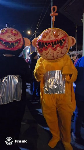 Cuando cae la noche en #Masaya, las leyendas despiertan. 🔥 Así se vivió una de las noches más esperadas en #Nicaragua, Los Agüizotes llenaron las calles de color y tradición. Una festividad que que rinde homenaje a las leyendas populares. 👹 #catarinasiempremasalla | Catarina Siempre Mas Alla