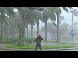 Powerful Hurricane Irma winds hitting Naples, Florida