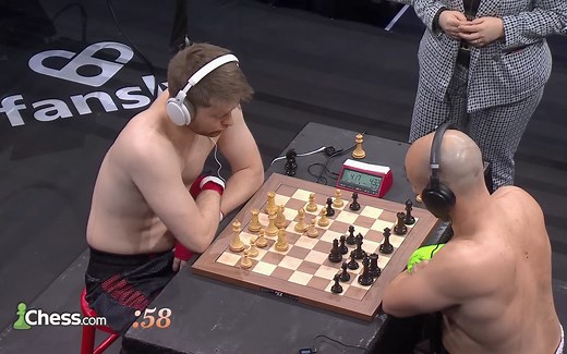 《国际象棋》 拳击 Highest Elo Rated Chessboxing Match of All Time