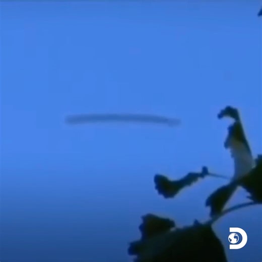 29K views · 148 reactions | Could this "tubular craft" over Skinwalker Ranch be a UFO?  Don't miss #AlienEncounters: Fact or Fiction tonight at 10p ET on Discovery! | Discovery | Facebook