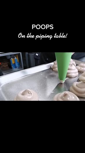 Marshmallow Poop Delights: Piping Loads of Sweet Treats!