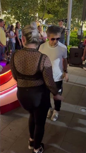 The couple who know best how to dance Colombian cumbia 💃