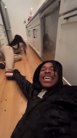 Chris Gone Crazy💔 RatedR on Instagram: "Vape Patrol just trynna help you…😂😤 when yall see your friend vaping think of Chris n take it & throw it away‼️🙃 #ChrisGoneCrazy #VapePatrol"