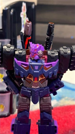 Optimus Prime vs Tarn #optimusprime #transformers #autobots #decoration #hasbro #invincible #shorts