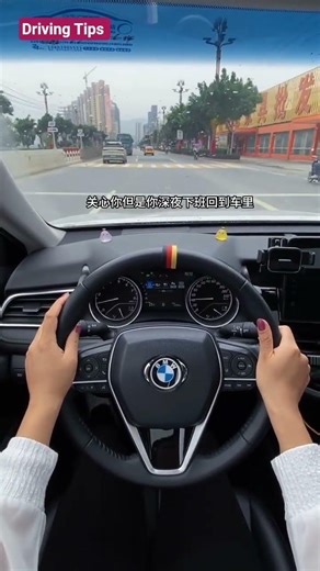 how to keep steering wheel straight while driving #shortsfeed #ytshorts #fyp