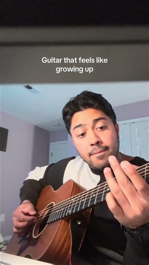 Acoustic guitar riff that sounds like growing up 🥹