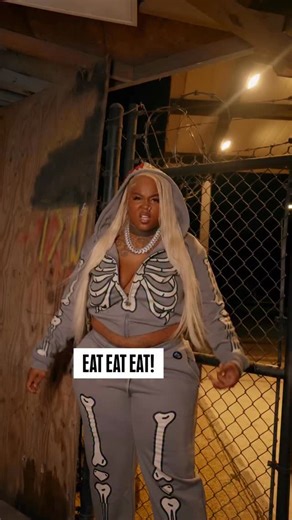 EVERYBODY EATS B!!!! 🤣 237,300 TIK TOK VIDEOS USING EAT BY JUCEE FROOT | Jucee Froot