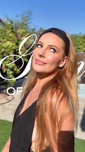 Anya Golden (DBA Anya Benton) on Instagram: "Iconic 🌟 the @ipsy #IconBox by @ash_kholm was unreal! So, I filmed this in August but life got to lifing and I completely forgot to post 🤦🏼‍♀️ But this glam and this box is too good not to share so better late than never! Get ready for the next drop in November and get your Icon Box subscription secured 🔒 #ipsy #iconbox #giftedbyipsy"