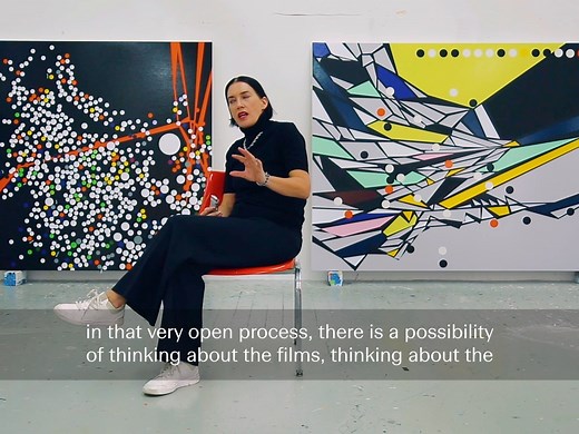Watch Sarah Morris discusses her paintings and how they relate to all of her films created and shot around the world. View Sarah’s ‘Spiderweb’ paintings, her latest film ‘Sakura’, shot in Japan, and film poster drawings in ‘Means of Escape’ at White Cube Bermondsey until 9 January 2022. Find out more about the exhibition: bit.ly/3JbZz0o Video: Sean Dack. Courtesy of Sarah Morris. #whitecube #sarahmorris #bermondsey | White Cube