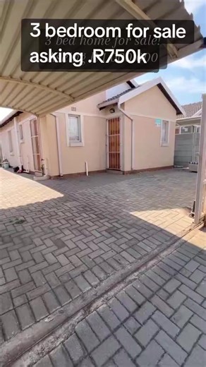 3 Bedroom House for Sale in South Africa - R750k