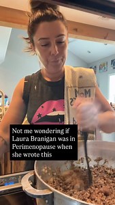 1.1K views · 998 reactions | Still SLAPS  Not sure if it’s Peri? Comment: QUIZ to find out ➡️➡️➡️ AND stick around for Perimenopause nostalgia, laughs AND evidence-based strategies to SMASH Perimenopause in REAL-time bc I’m in Peri too and we’re in this together 﫶 | Dr. Francesca LeBlanc, DC, DNM, CNS | Facebook