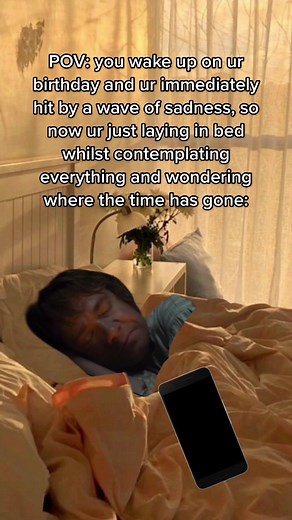 Me and Shrek were hanging out by his swamp, like the couple we are, when all of a sudden we heard jazz music approaching us. “Hey shrek are you jazz bc i like you?”, barry bee benson flirted. Shrek hid his blush behind his mouldy sausage fingers 🙆🏻‍♀️ #foryou #fyp #birthday #dannydevitoisholdingmecaptive