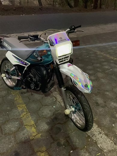 Comparativa entre Yamaha DT 175 y Yamaha YZ