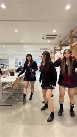 かな on Instagram: "ストーリーもチェックしてねっ🥺❤️"