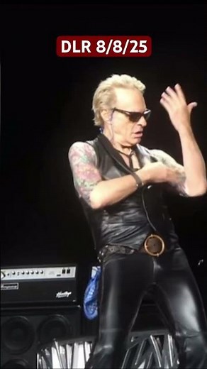 David Lee Roth dances around Hard Rock Casino stage in Atlantic City NJ #davidleeroth