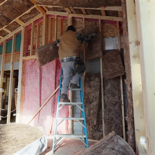 Signature Builders on Instagram: "Cold outside ❄️ Warm inside 🔥 Proper insulation helps reduce heating and cooling costs while keeping your home quieter and more comfortable year-round."
