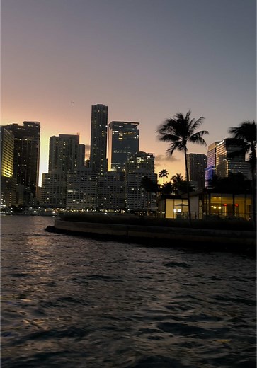Experience the Vibrant Miami Lifestyle