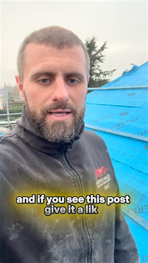  Slate Roof Installation in Conwy 隣 Despite the weather slowing us...