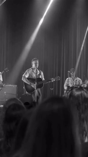 ‼️LOW TICKET WARNING‼️ ahhh the strange liminal space between xmas and new years... what day is it even?... well, it’s a good day to grab tickets. especially since there ain’t many left. @igoldford w/ @makingmadeline . JAN. 20 @kimotheatre | Lensic 360