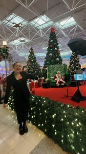 Headed straight to Santa’s workshop—who’s coming with me? 🎅❤️✨ #Lenoxsquare #Santa2025 | Lenox Square