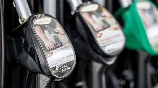 Paliva v kraji zlevnila téměř o 20 haléřů, litr benzinu je za 34,13 korun