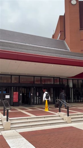 British Library Shop on Instagram: "It’s London Book Crawl Weekend! ✨📚 Come visit us for a chance to get a tote bag filled with goodies (very limited quantity so first come first serve) and 10% off your purchase if you’re participating in the crawl. See you then! #britishlibraryshop #londonbookshops"