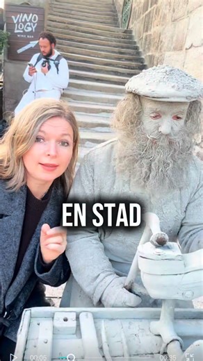 In this video, you will learn essential Swedish vocabulary connected to city life and everyday situations. Perfect for Swedish for beginners, this lesson helps you build confidence and expand your Swedish vocabulary in a simple and effective way. Learn Swedish step by step, improve your understanding, and make Swedish language learning easier and more natural. Follow god more 🇸🇪❤️ Swedish vocabulary • Learn Swedish • Swedish for beginners • Everyday Swedish • Swedish language learning | Svensk