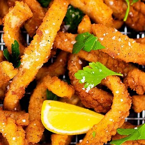 Keto Calamari Recipe - Deep-Fried Salt & Pepper Squid