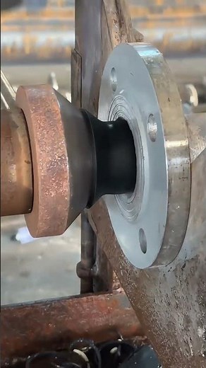 Injection Molding Seal onto Steel Flange