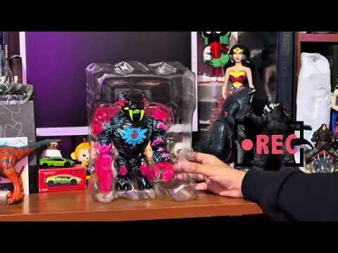 Unboxing MrBeast Lab Mutators NEON Panther Collector Action Figure