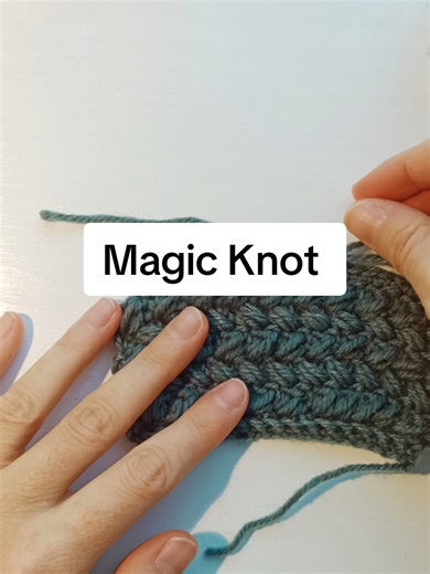This is how you can either change colors or continue crocheting when you get to the end of your yarn by joining two pieces of yarn. This is the Magic Knot, and it is very secure. Happy crocheting! #crochet #crochetbeginner #crochettutorial