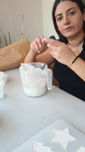 4 comments | From mixing to molding, every jesmonite creation starts with a little mess and a lot of magic! ✨ Stay tuned for the final look. #jesmoniteart #handmadewithlove #diycrafts #creativeprocess #artreel #craftvideo #smallbusinesslove | Kizzy Handmade | Facebook