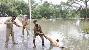 Police vs chotu kedi must Amazing funny comedy And silent Entertainment Bindas fun bd #Police vs #chore_kedi #must #Amazing #funny #comedy And #silent #viral #Entertainment #video #Bindas_fun_bd | Bindas fun bd