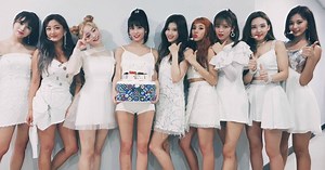 Here's How ONCEs Celebrated TWICE's Legendary 1000 Days Since Debut
