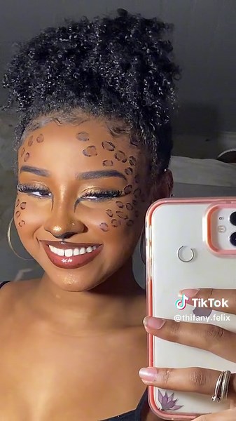 🐆 #fy #foryou #onca #makeup