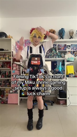 Explore My Kagamine Len Shrine Setup