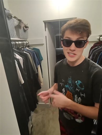 GENIUS PARENTING HACKS YOU NEED Parenting made easier with simple hacks! 🍼💡 Try these tips and survive the chaos with a smile! 😅 #parentinghacks #parentingtips #babysleep #momlife #dadlife #newmomlife #babycare #sleepstruggles #babyadvice #parentinglife | Parkergetajob