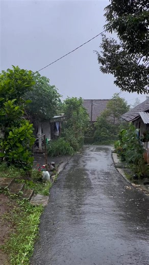 Very strong wind. | Seputar Gumelar