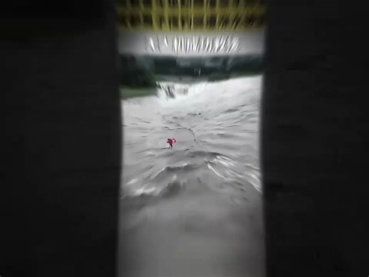 DJI T100 满载新旗舰 安全更可靠