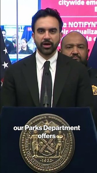 NYC Mayor ROASTED After Recommending New Yorkers Set AC to 78 During Heat Wave #shorts